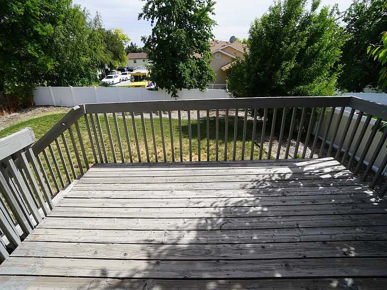 324 E 1100 N — Photo 13