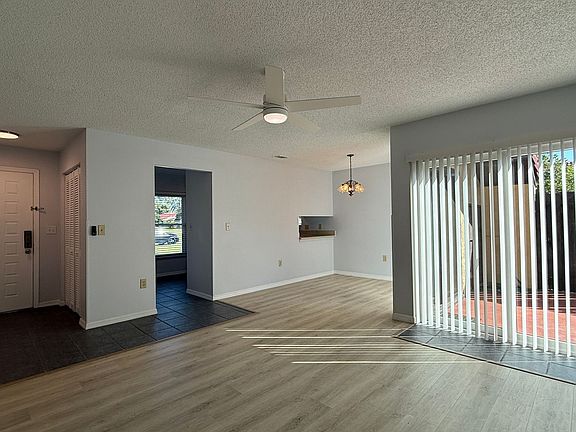 2nd image of 555 Hunter Cir