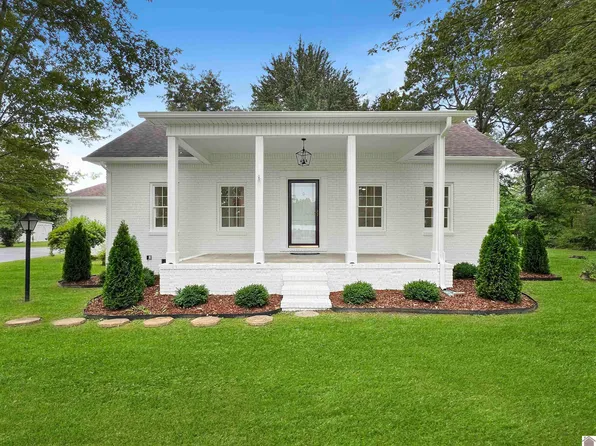 5075 State Route 121 N, Murray, KY 42071