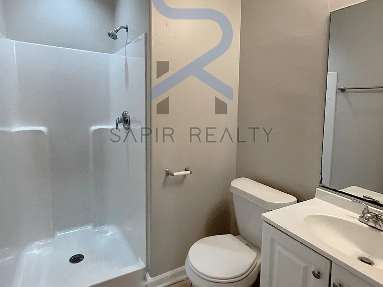 221 Fletcher St SW — Photo 14