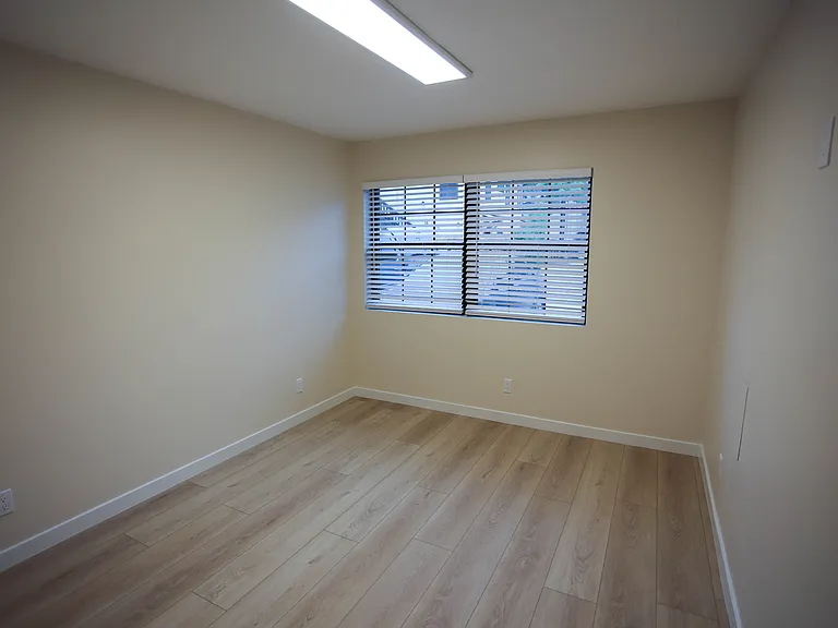 214 S Voluntario St #D — Photo 12