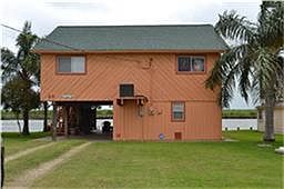 28 Trout Lane, Demi John