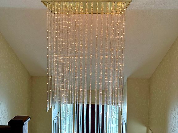 5th image of 4541 Farmington Rd