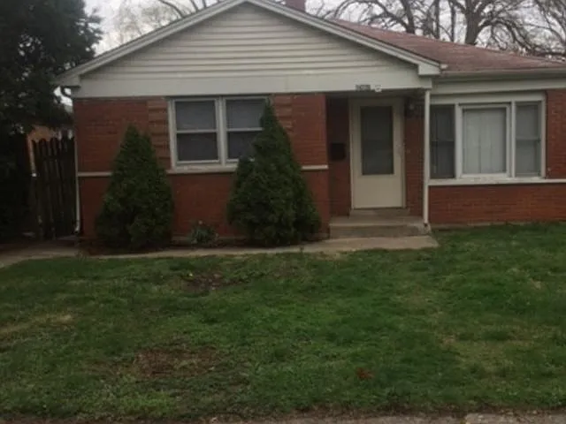 14735 Edbrooke Ave photo 1