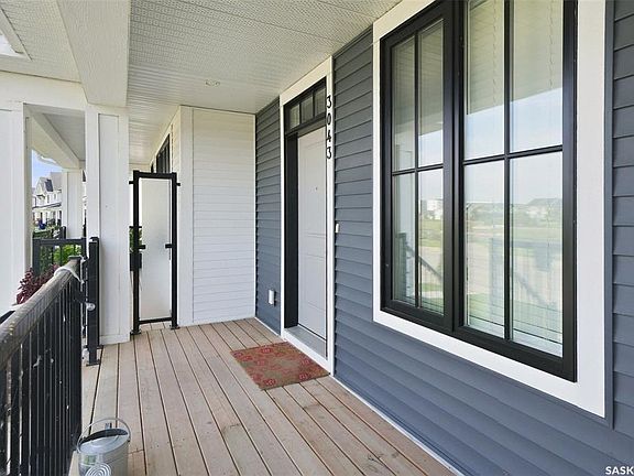 3rd image of 3043 Brighton COMMON