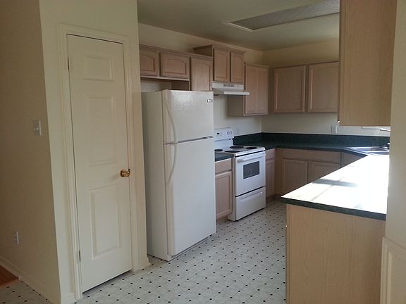 5th image of 4216 Adobe Dr