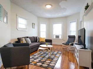122 Brookline St #3, Cambridge, MA 02139