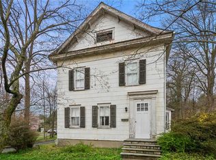 165 Grove St, Mount Kisco, NY 10549