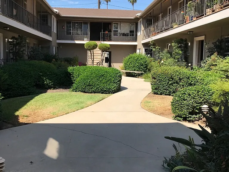 1575 E Appleton St #9 — Photo 14