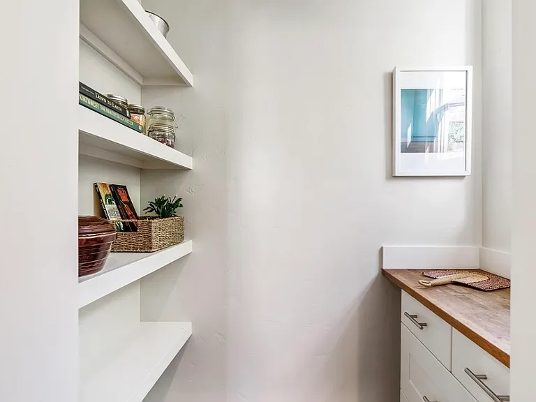 1629 Harmon St #1/2 — Photo 6