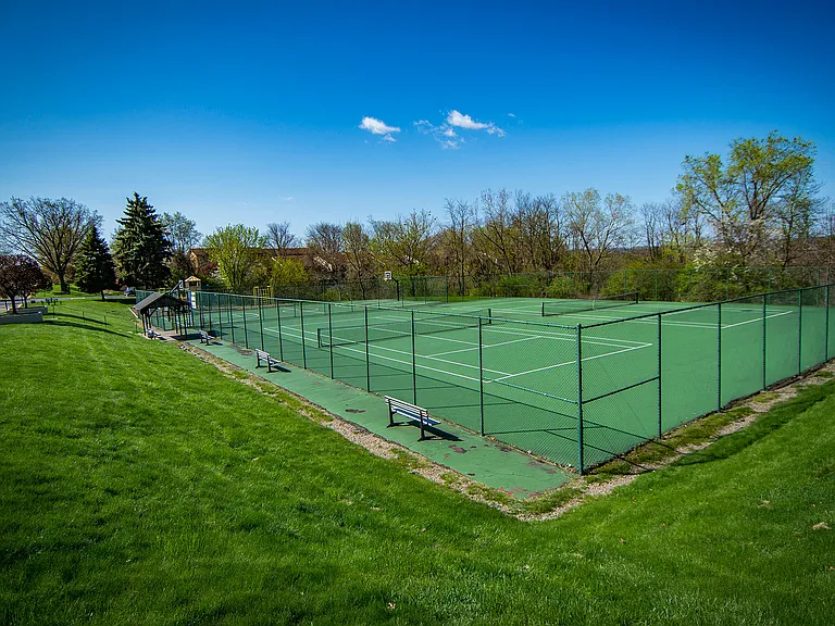 Carriage Park Apartments Tennis Courts 05