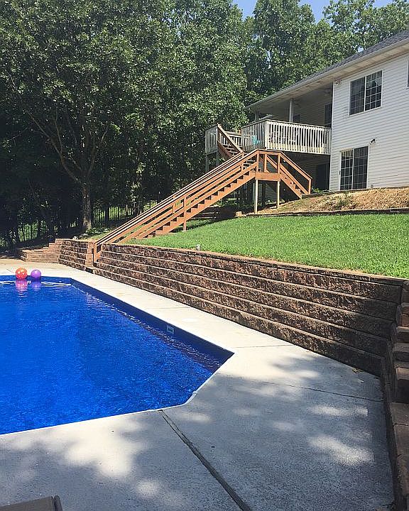40' x 20' Pool