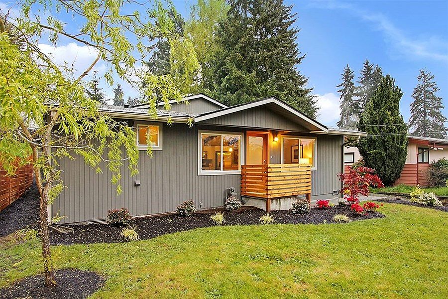 1st image of 14750 20th Ave NE
