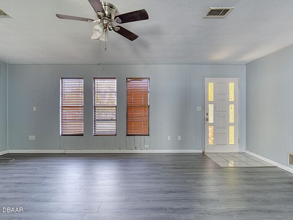 4th image of 1498 Old Kings Rd