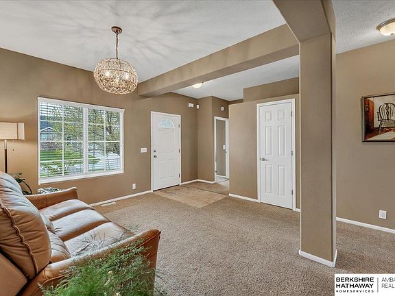 2nd image of 6605 N 148th St