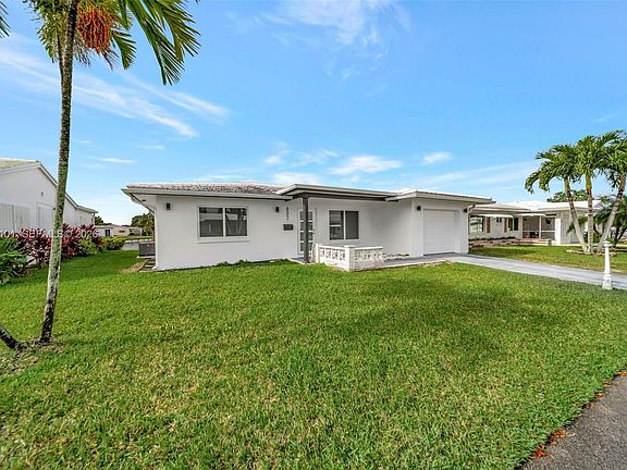 3rd image of 8502 NW 59th St