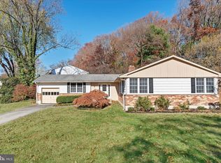 2124 Brandywood Dr, Wilmington, DE 19810