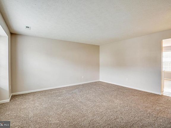 5th image of 4106 Canopy Way