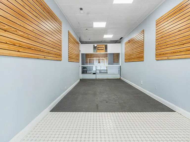 Forest Park Apartments — Photo 36