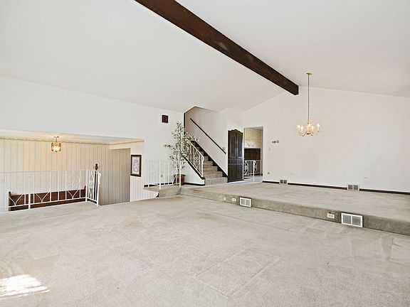 4th image of 14348 S Heather Ct