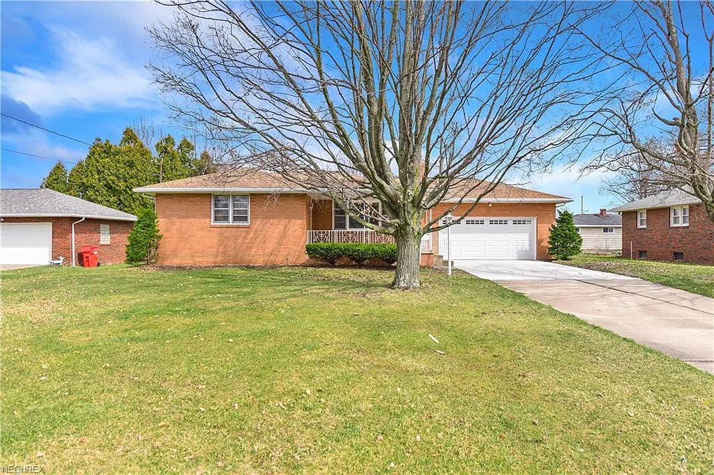 1027 Kirwan Dr photo 1