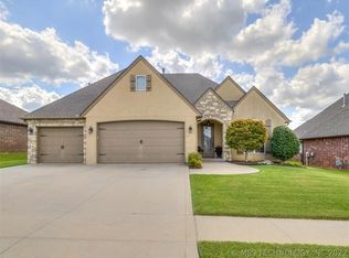5930 E 144th St, Bixby, OK 74008