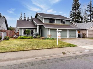 392 Rivergate Way, Sacramento, CA