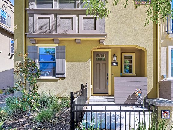 2nd image of 1208 San Ramon Ave