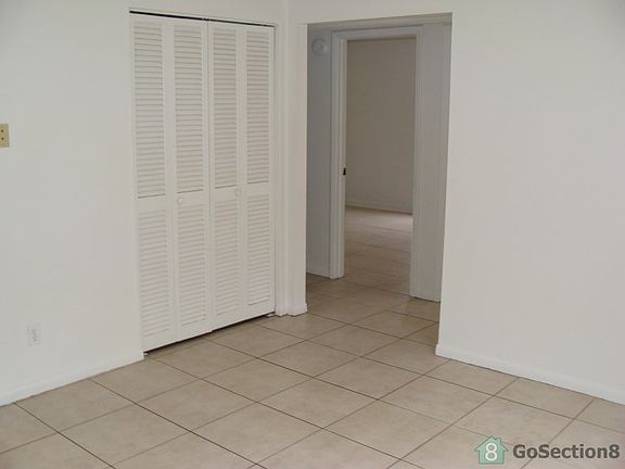 5th image of 14513 N 18th St APT 2