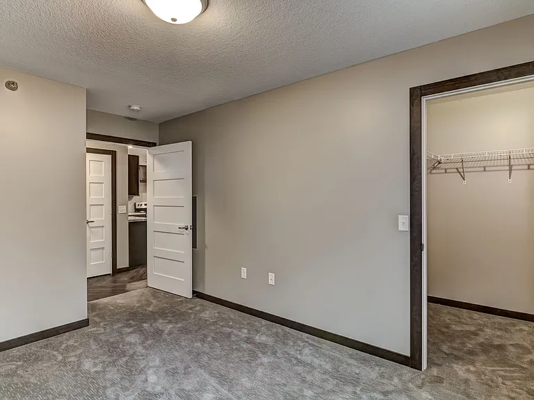 1000 N Hillcrest Pkwy #202 — Photo 8