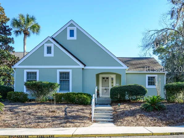 70 Shipyard Dr APT 152, Hilton Head Island, SC 29928
