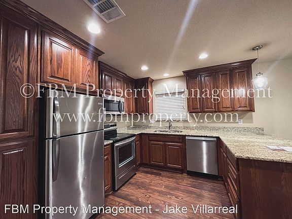 4th image of 109 Casa Linda St #B