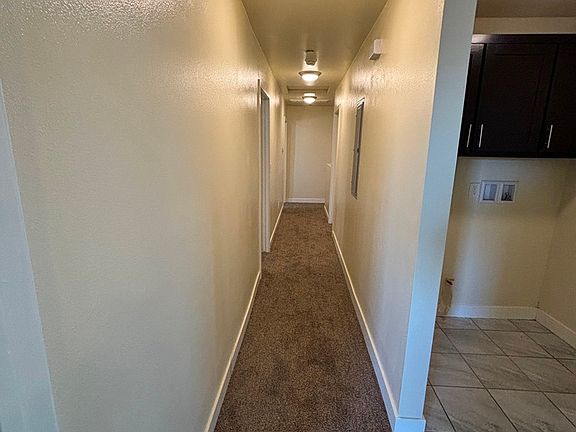 4th image of 1000 E 80th St