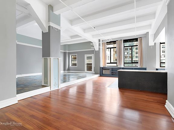 3rd image of 348 W 48th St #7B