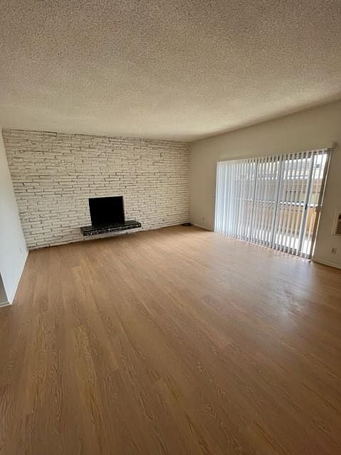 1st image of 1827 N Fuller Ave #8