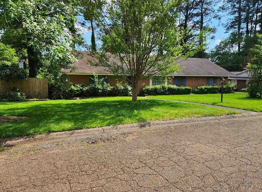 1325 Dunleith Pl, Jackson, MS 39204 Zillow