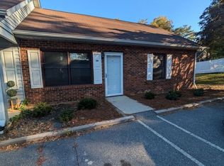 115 23rd St NW APT 36, Hickory, NC 28601