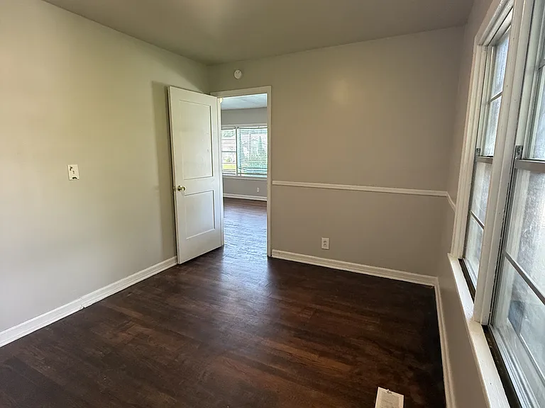 1744 Lincoln Pl SW — Photo 9