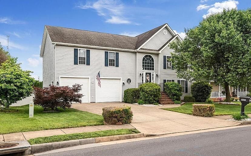 1st image of 3022 Saratoga Dr #3022