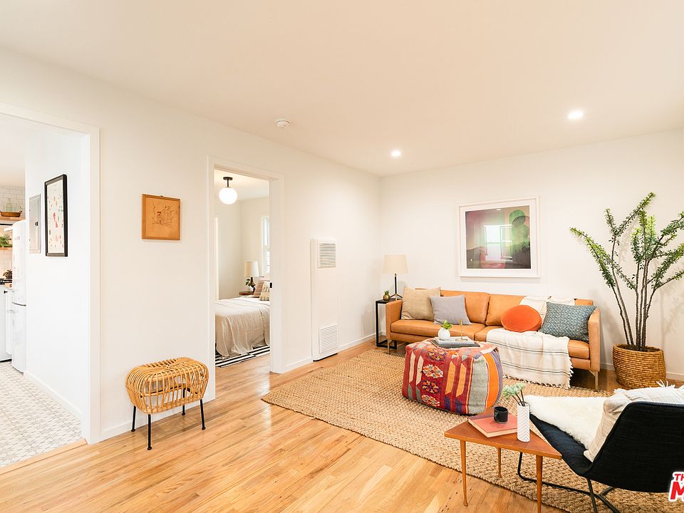 1st image of 4227 S Centinela Ave