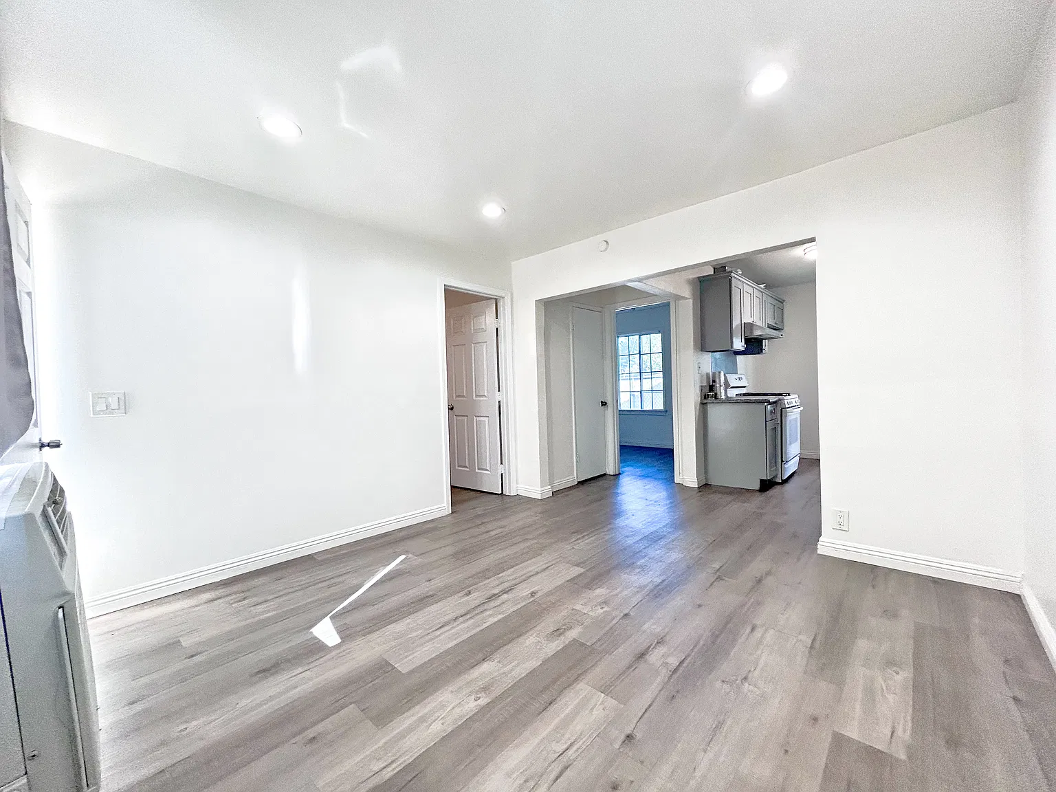 2 bed, $2,200 — Photo 1