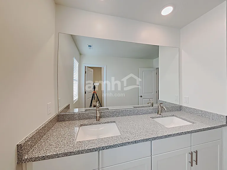 1321 N Rickshaw Ln — Photo 18