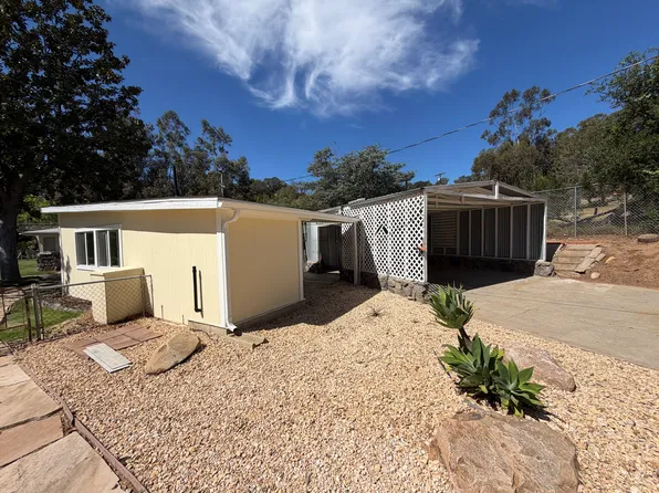 26203 Jesmond Dene Rd, Escondido, CA 92026