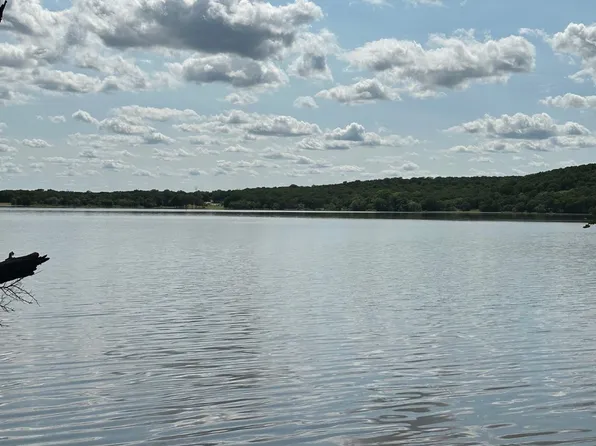 S Ford Rd, Bowie, TX 76230