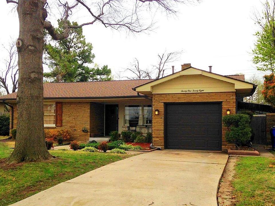 1st image of 2128 Fremont Dr