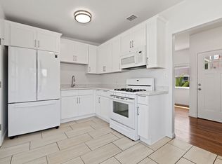 1708 Robinson Ave, San Diego, CA 92103