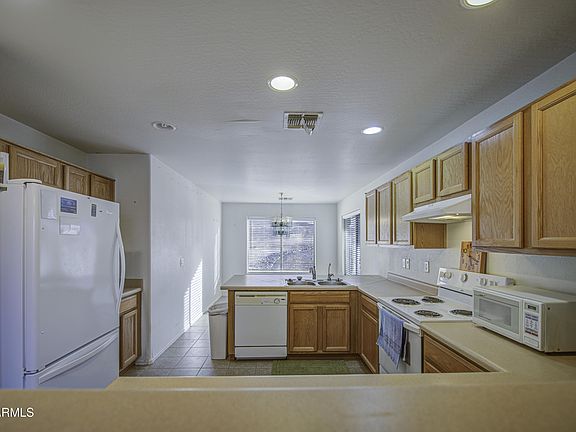 5th image of 34802 W ELLIOT Road