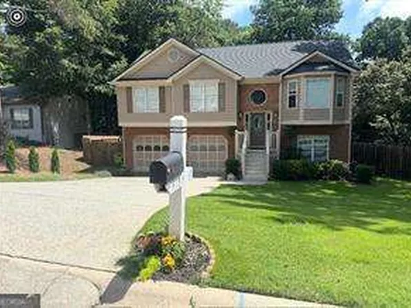 4155 Gables Pl, Buford, GA 30519
