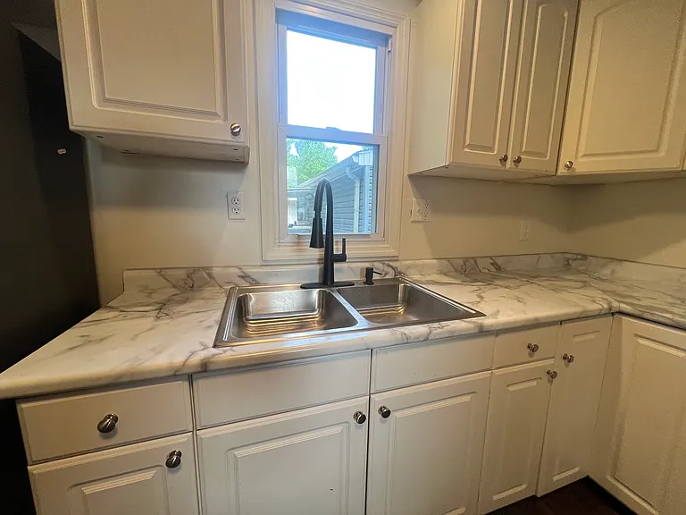 508 Inverness Ave — Photo 6