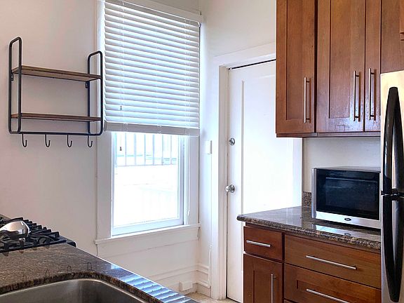 2nd image of 1449 Washington St APT 12